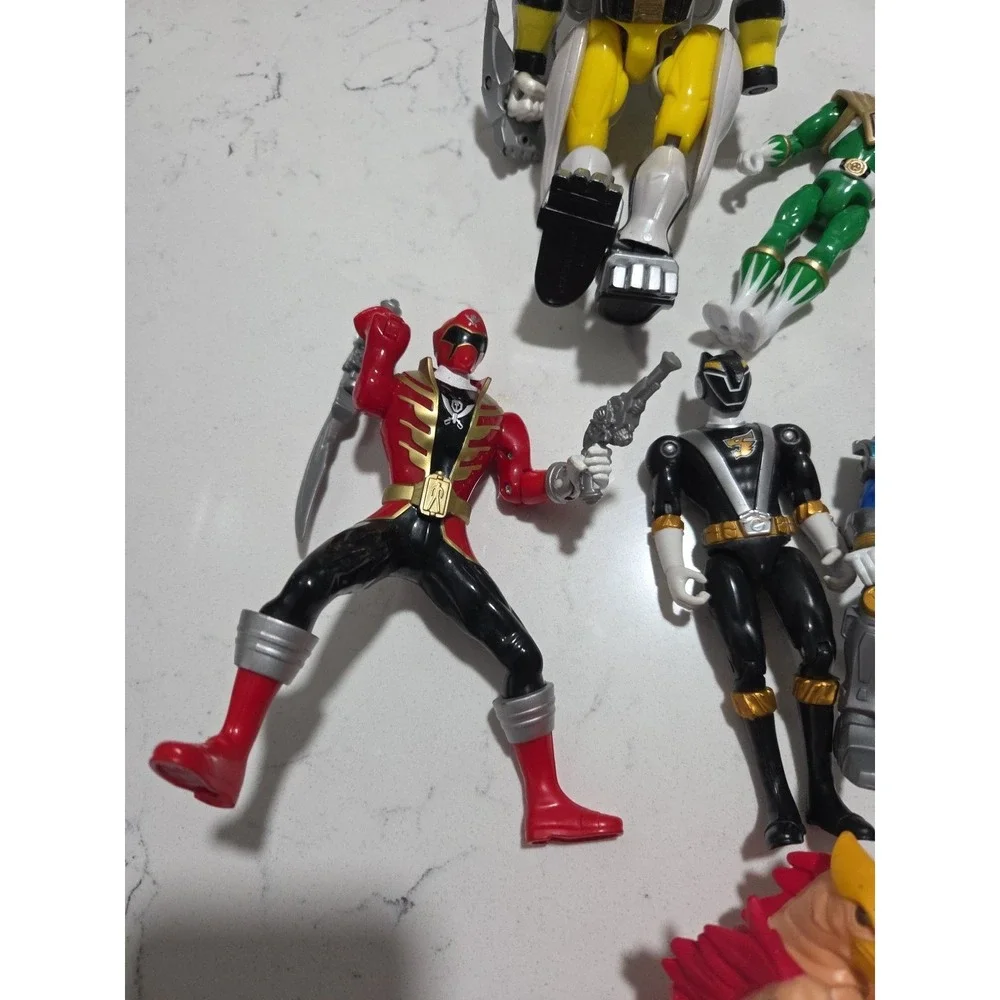Power Rangers Action Figures Lot Mix Of 17